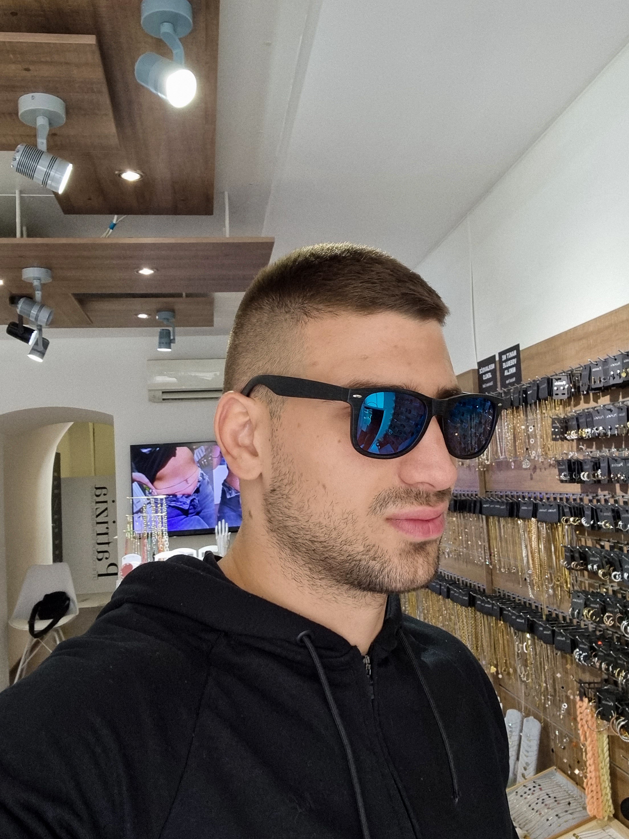 Sončna očala AMOS
