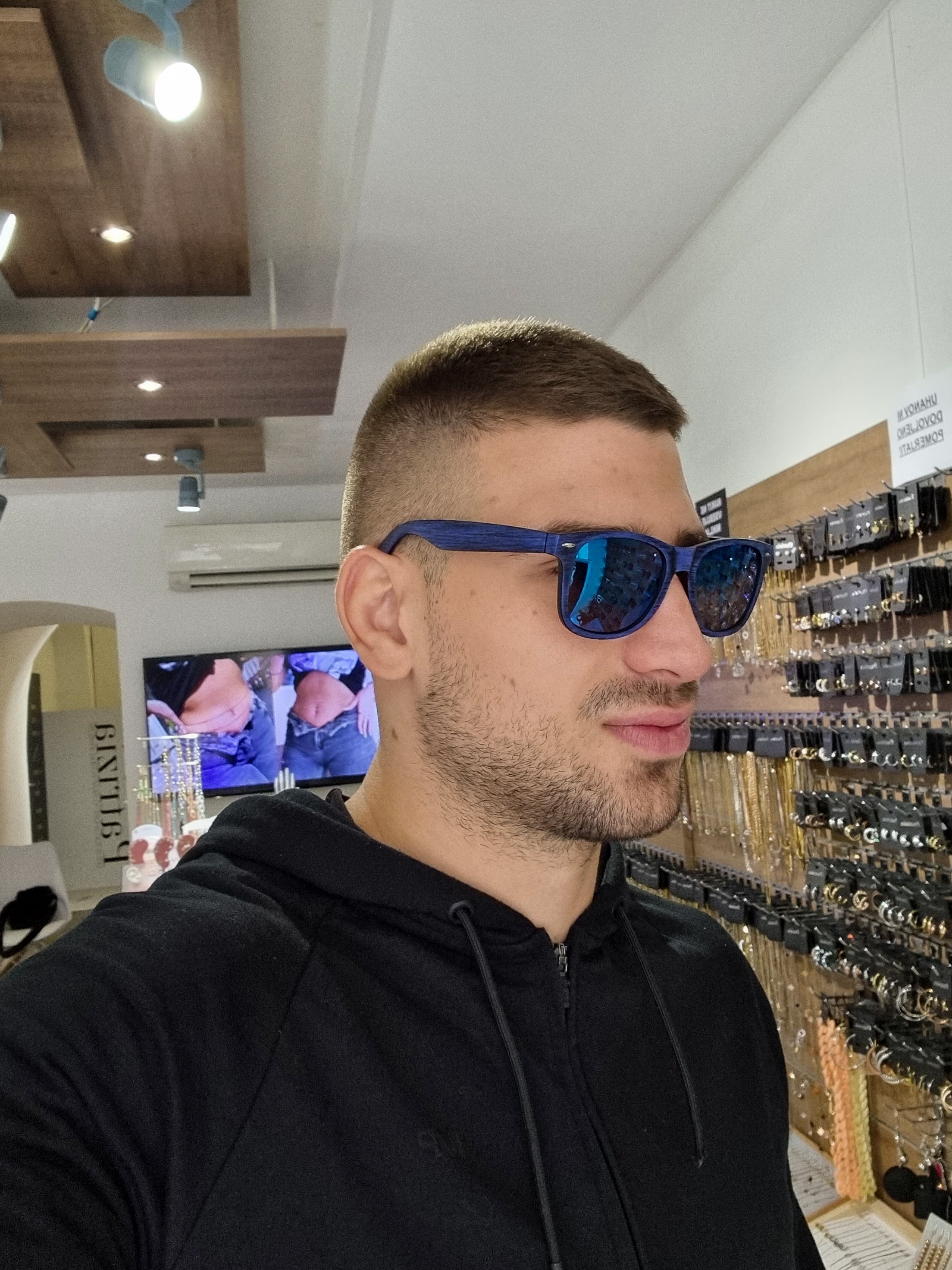 Sončna očala AMOS
