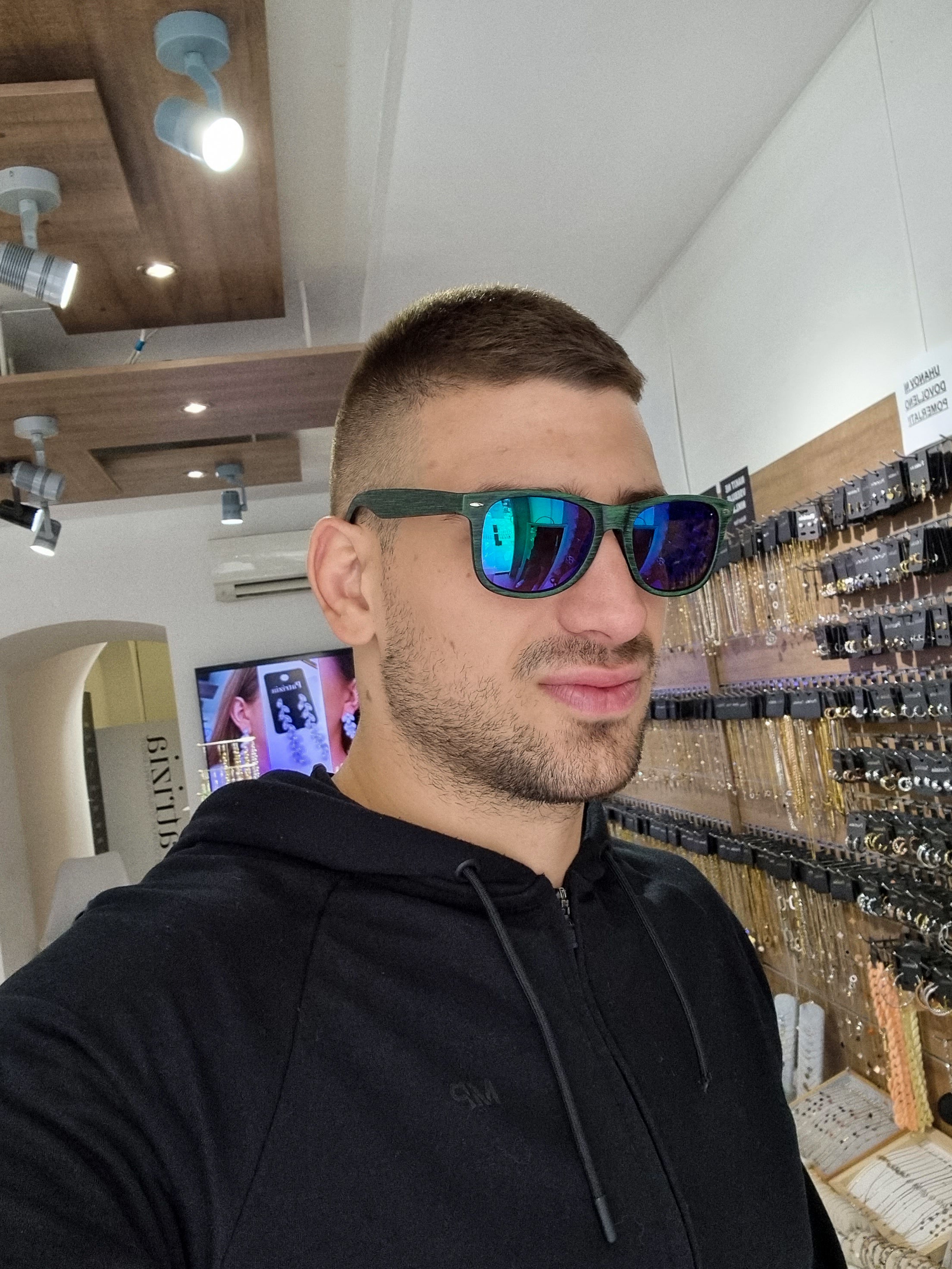 Sončna očala AMOS