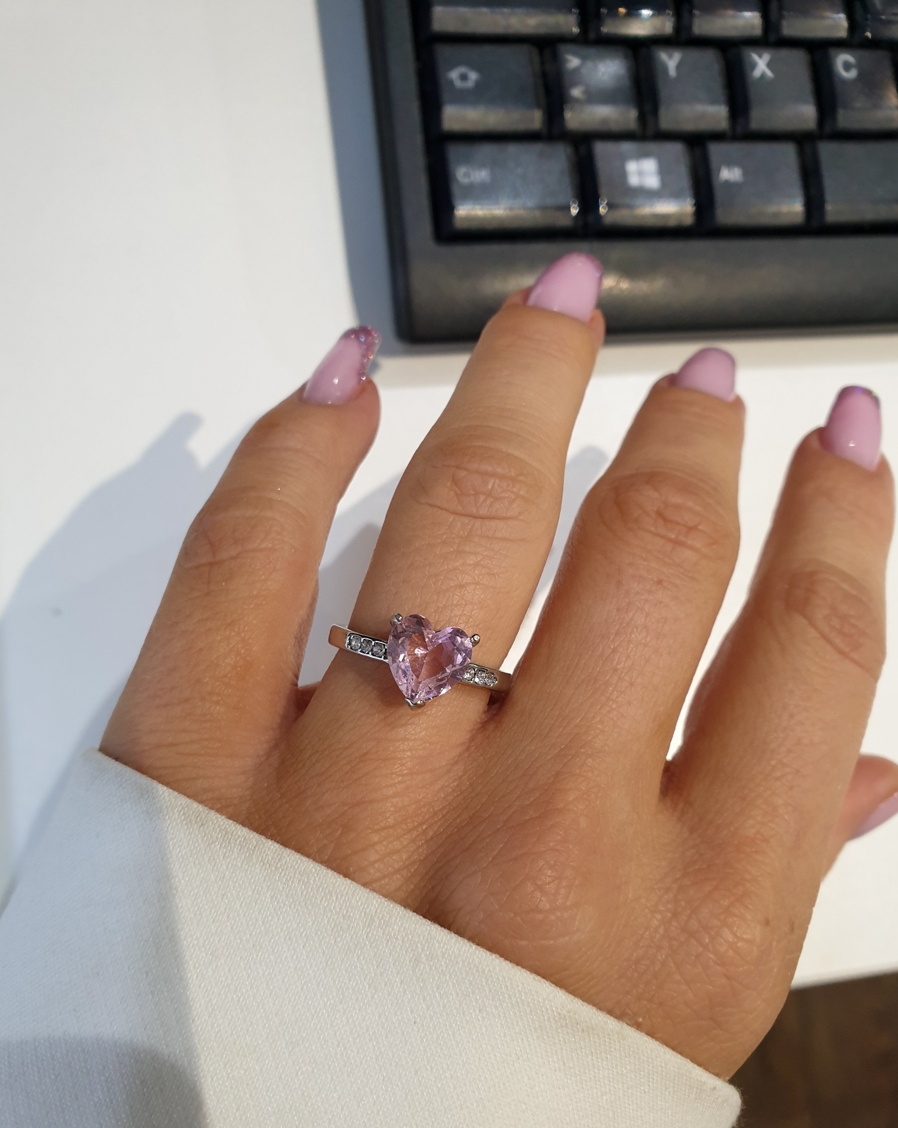 Ring LOVE TRUE | Gold