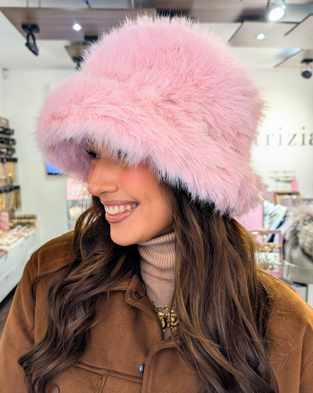 Pelzmütze in Rosa von Patrizia Ljubljana