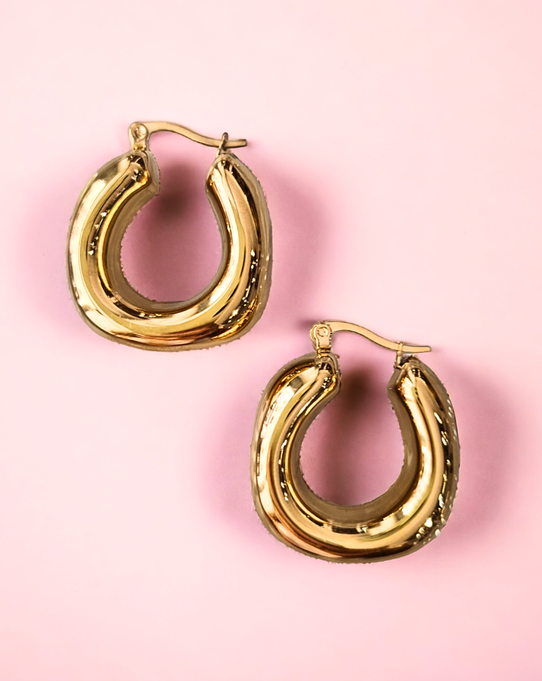 Okrogli uhani HOLLOW HOOP SQUARE
