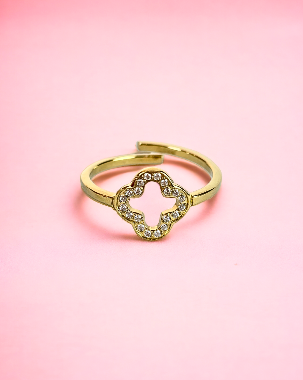 Minimalist Ring FLOWER with zircons