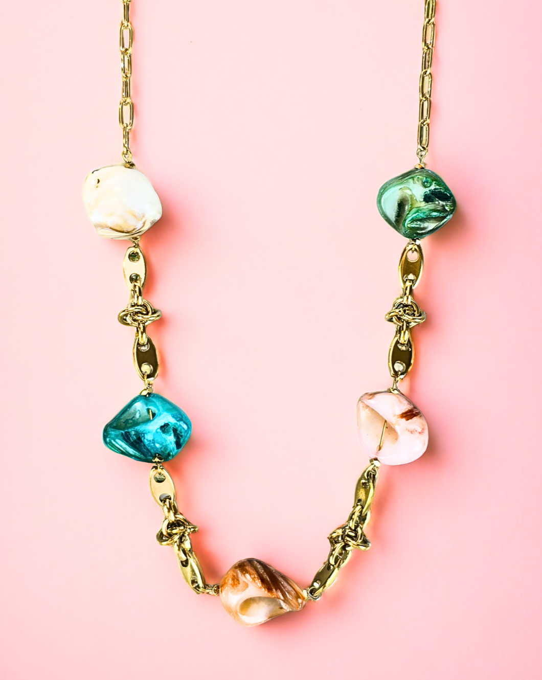Fashion necklace PICNIC