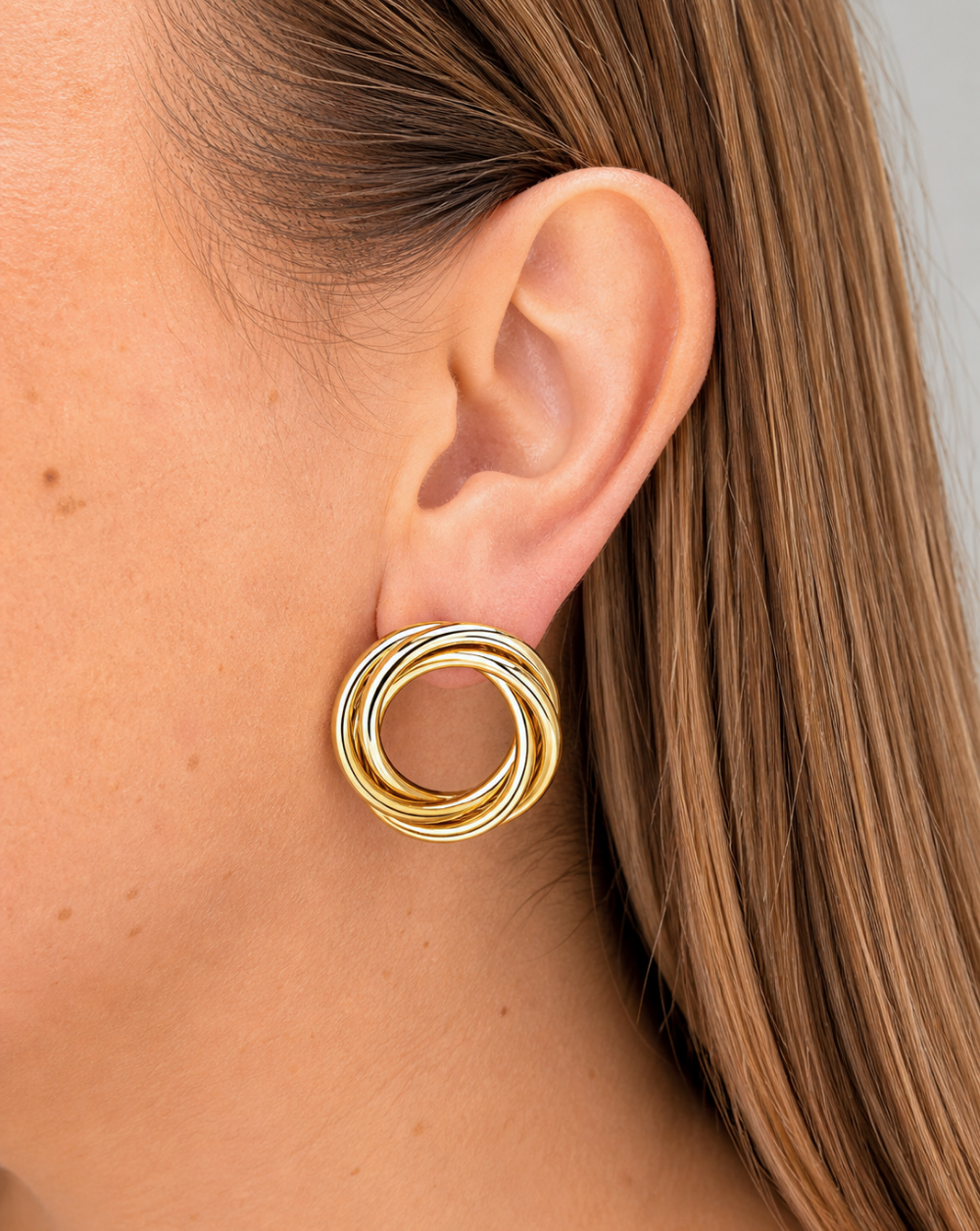 ORO-Ohrringe mit geflochtenem Design, Edelstahl. Patrizia Ljubljana