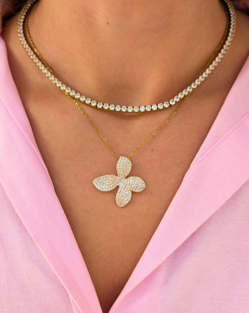 Halskette mit PETALS Blumenmotiv in Kombination mit einer Tenniskette Trgovina Patrizia Ljubljana