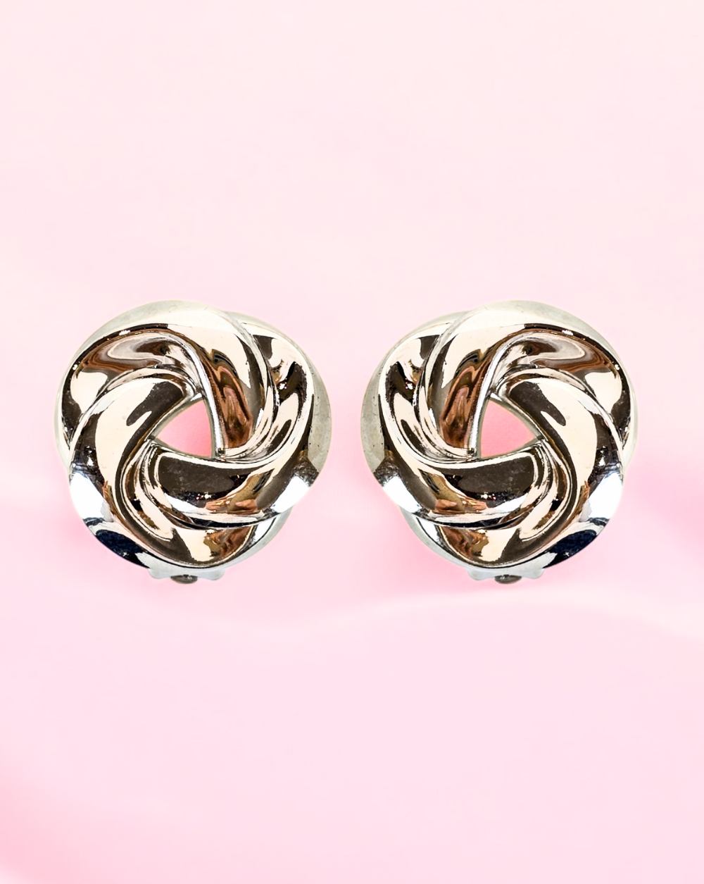 Clip-On Stud Earrings KNOTTED