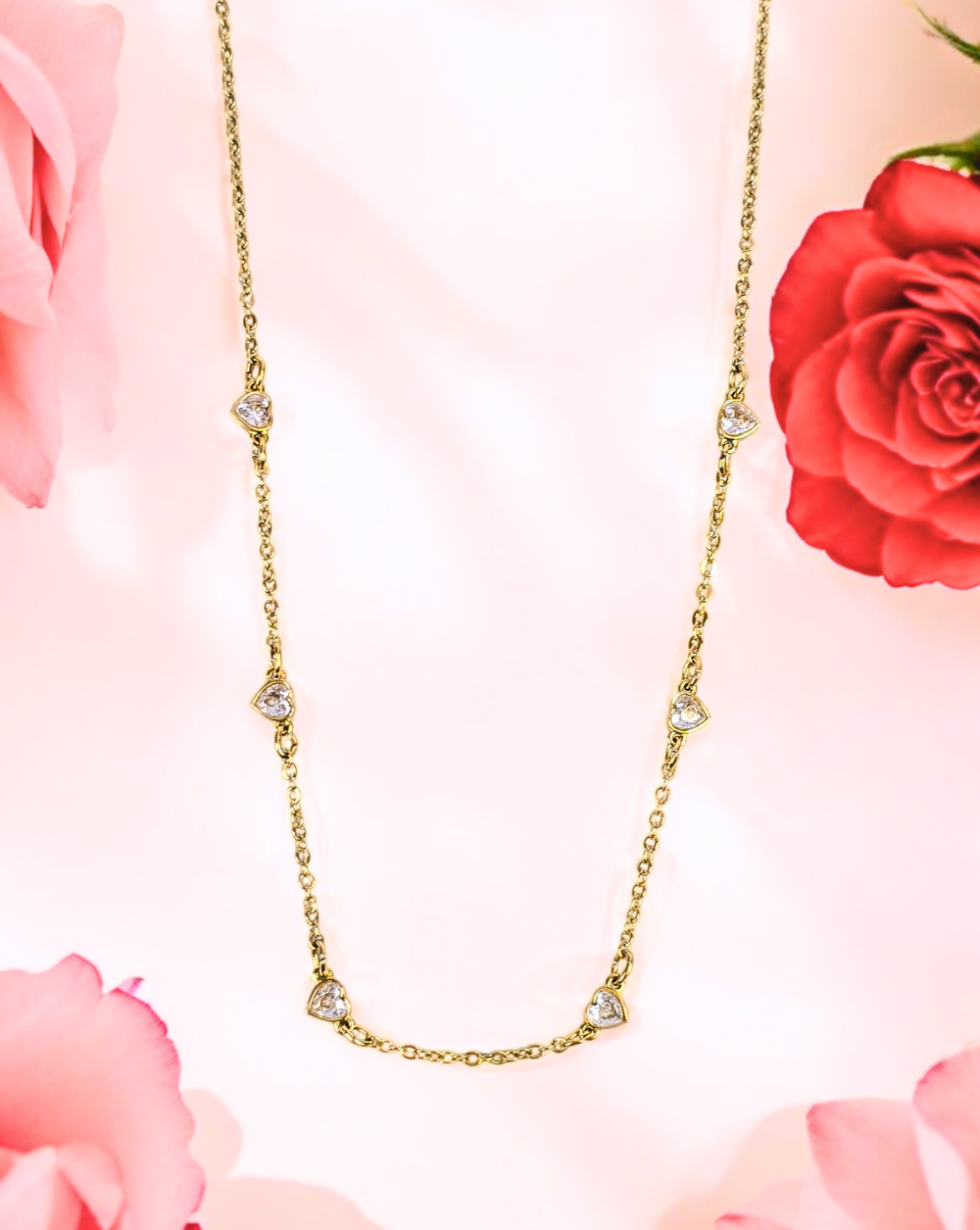 Fashion necklace CRYSTAL HEARTS