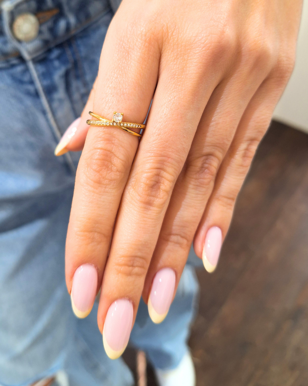 Ring AURELIA
