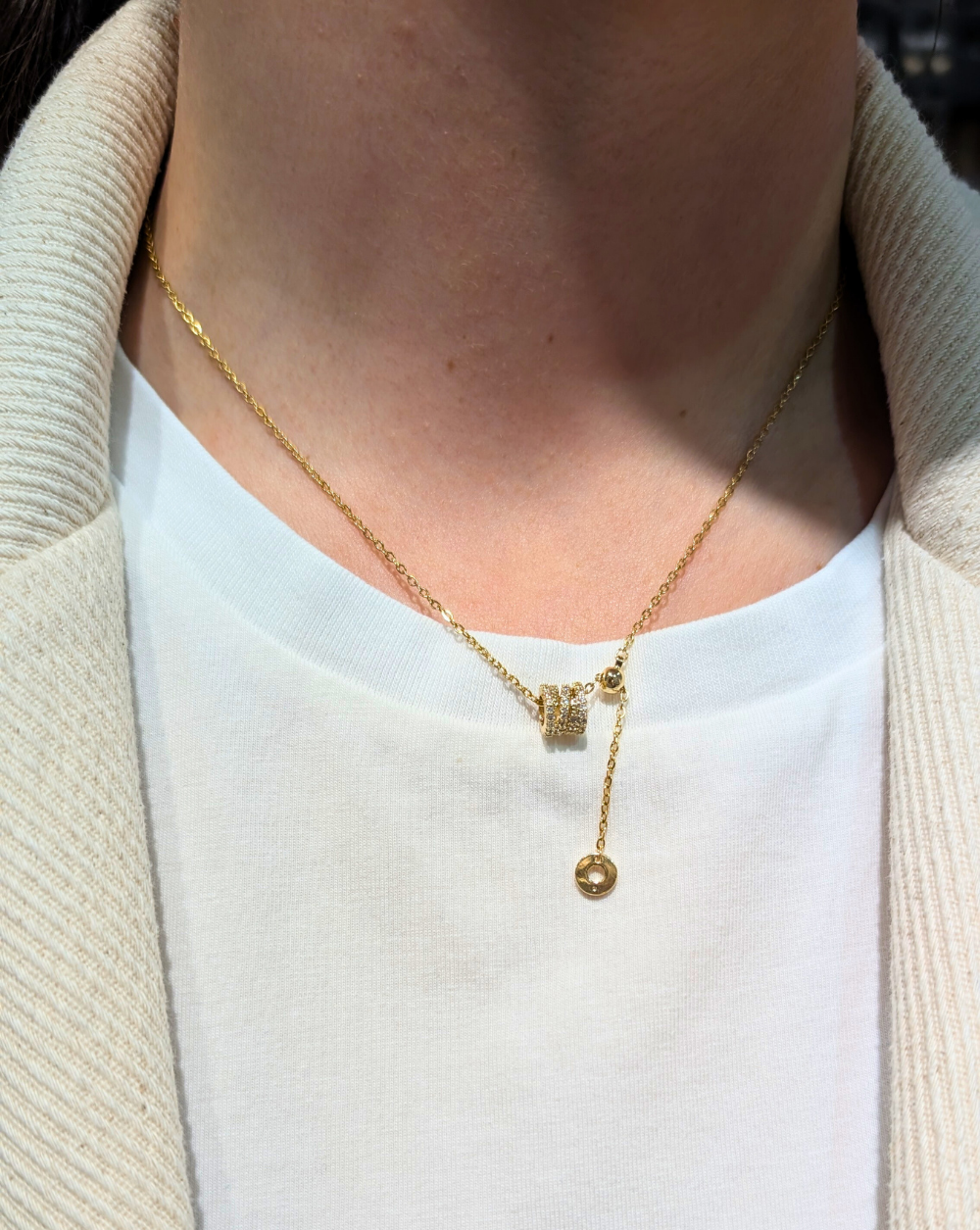 Necklace an extended detail made of stainless steel or surgical steel – trgovina Patrizia , luxurious and elegant jewelry