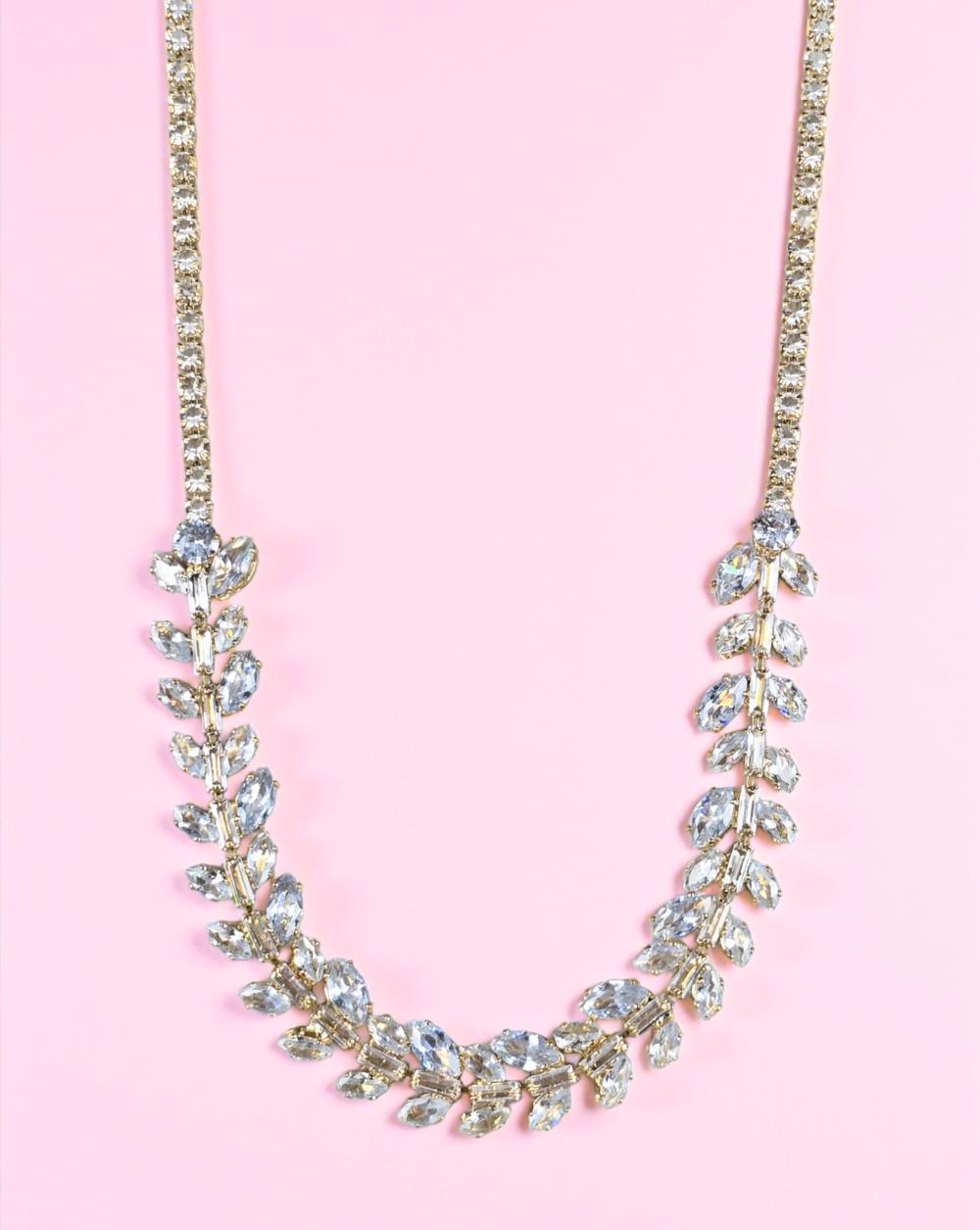 Verižica IVY z listnatim motivom in cirkoni – Trgovina Patrizia Ljubljana.