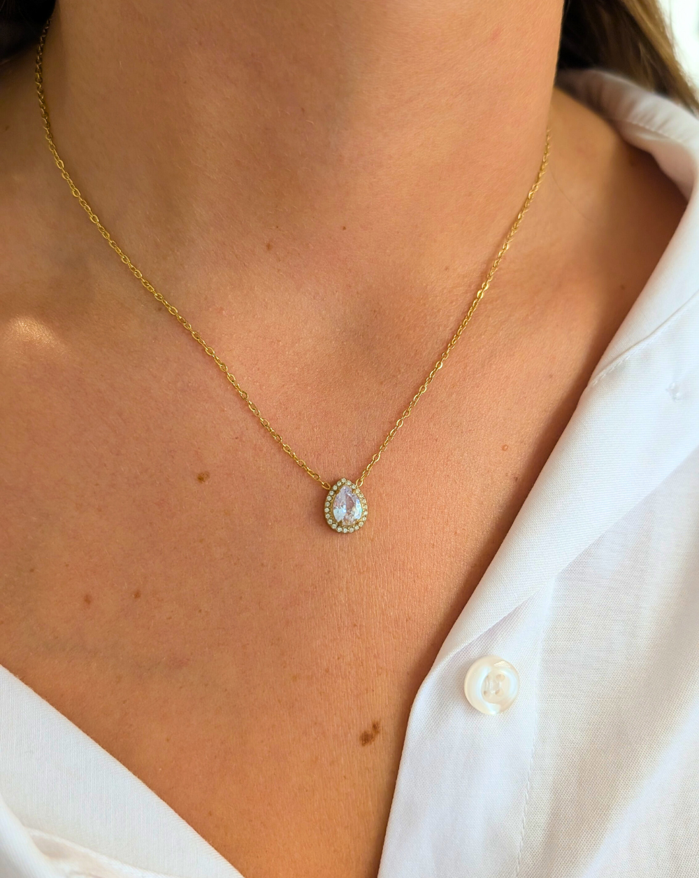 Halskette CRYSTAL TEAR mit tropfenförmigem Anhänger und Kristallen - Trgovina Patrizia Ljubljana