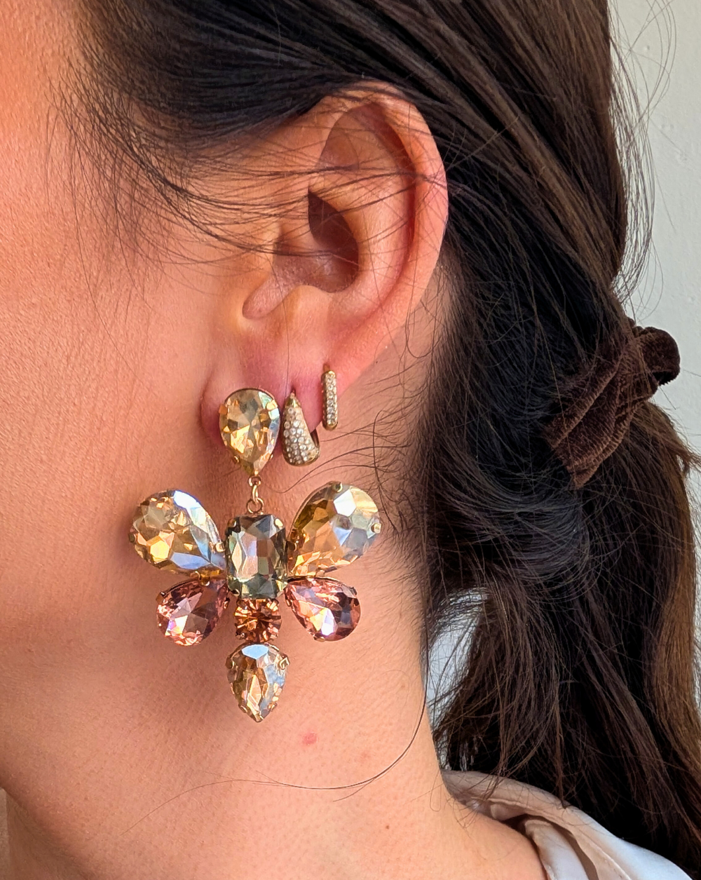 Viseće naušnice s kristalima BLOSSOM | Gola - Trgovina Patrizia Ljubljana