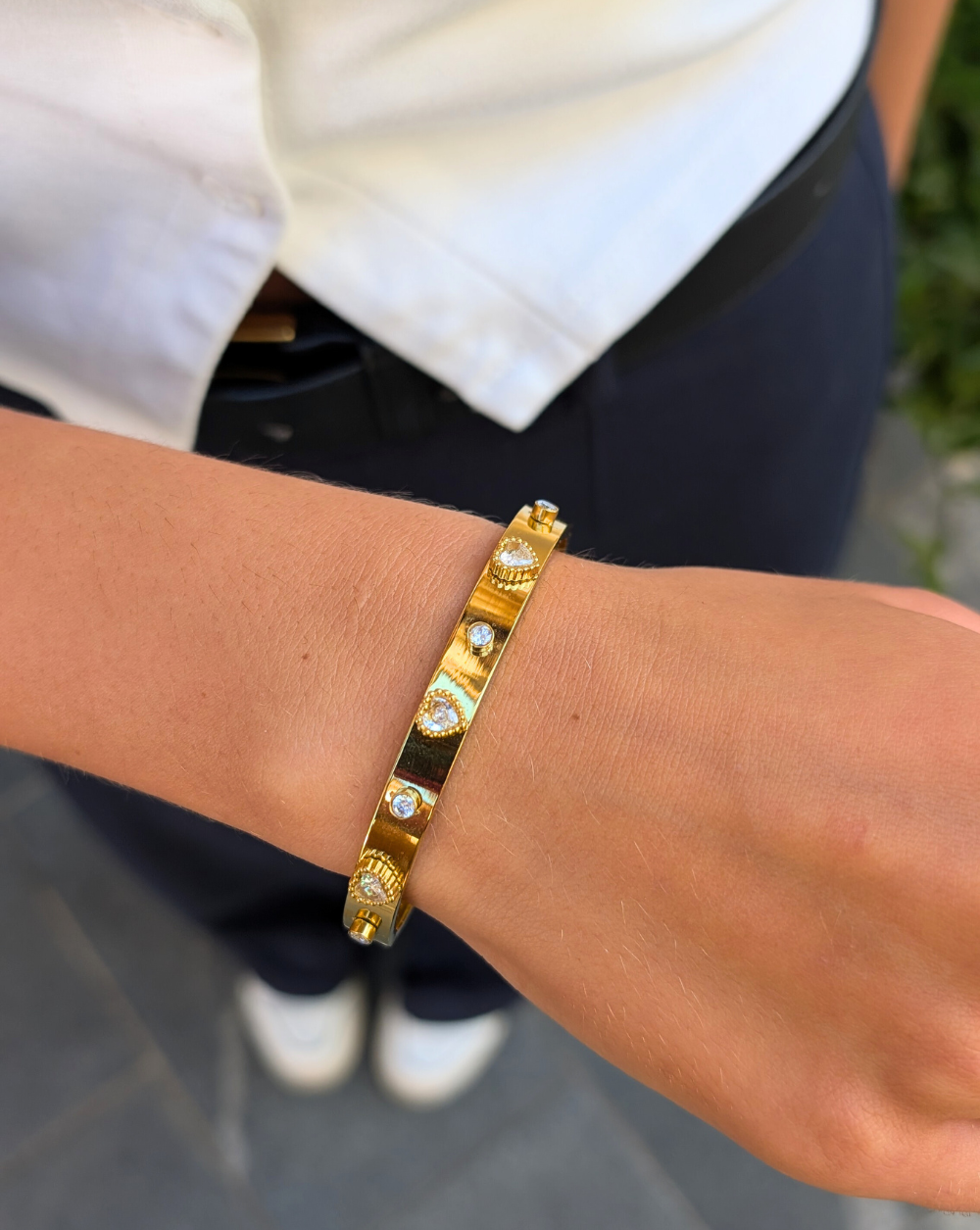 Armband HEART SHINE mit Herzmotiv und Kristallen, Trgovina Patrizia Ljubljana
