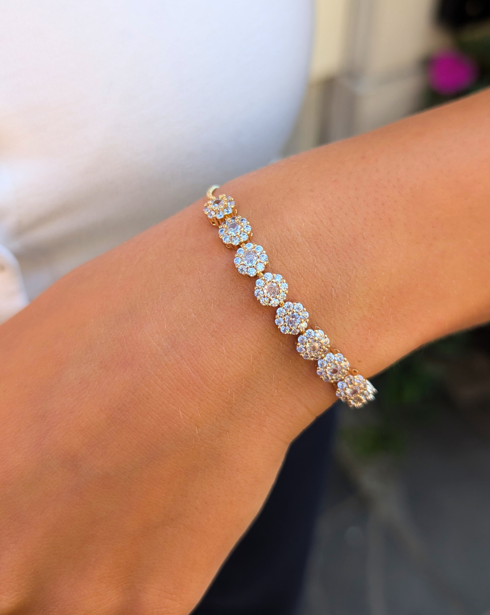 Armband mit Strasssteinen ROUND LUXE in gold Trgovina Patrizia Ljubljana