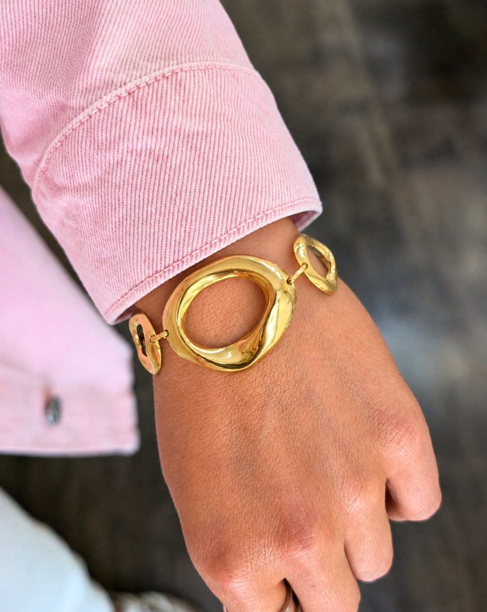 Statement Bracelet open oval details made of stainless steel or surgical steel – trgovina Patrizia , modern and elegant jewelry
