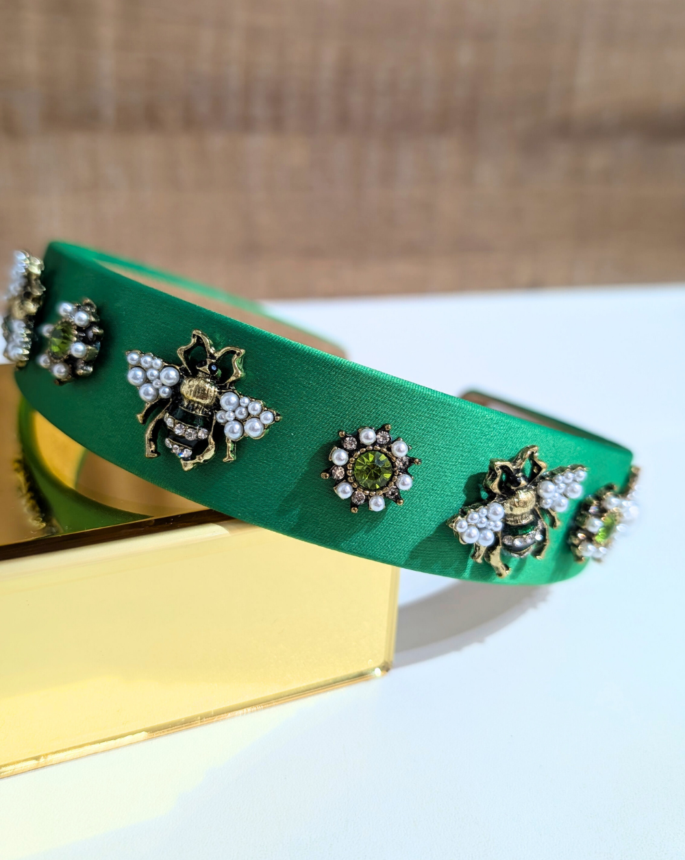 Green Headband BEE with decorative bees, pearls, and crystals – Trgovina Patrizia