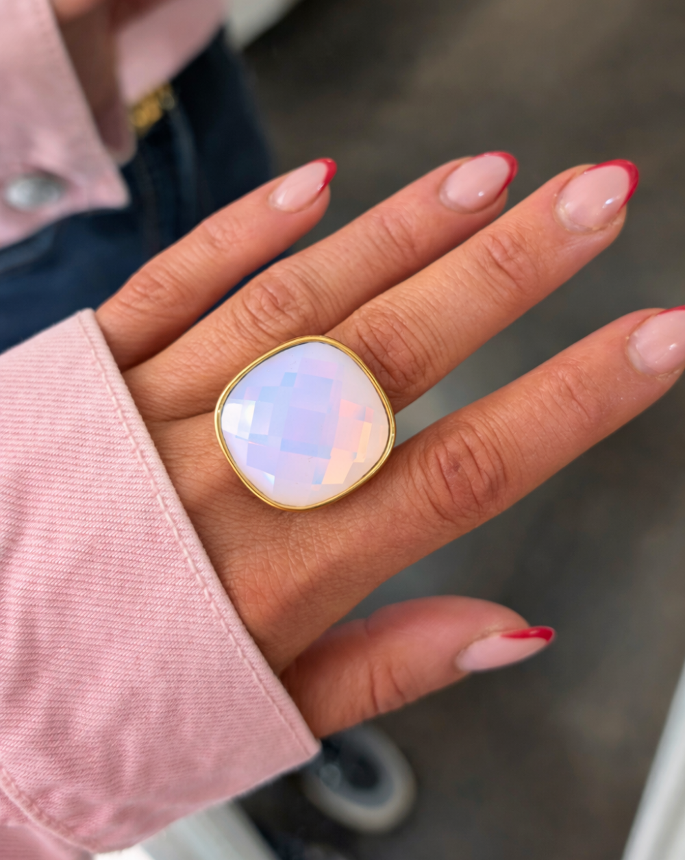 Ring a large smooth stone made of stainless or surgical steel – trgovina Patrizia , elegant statement jewelry