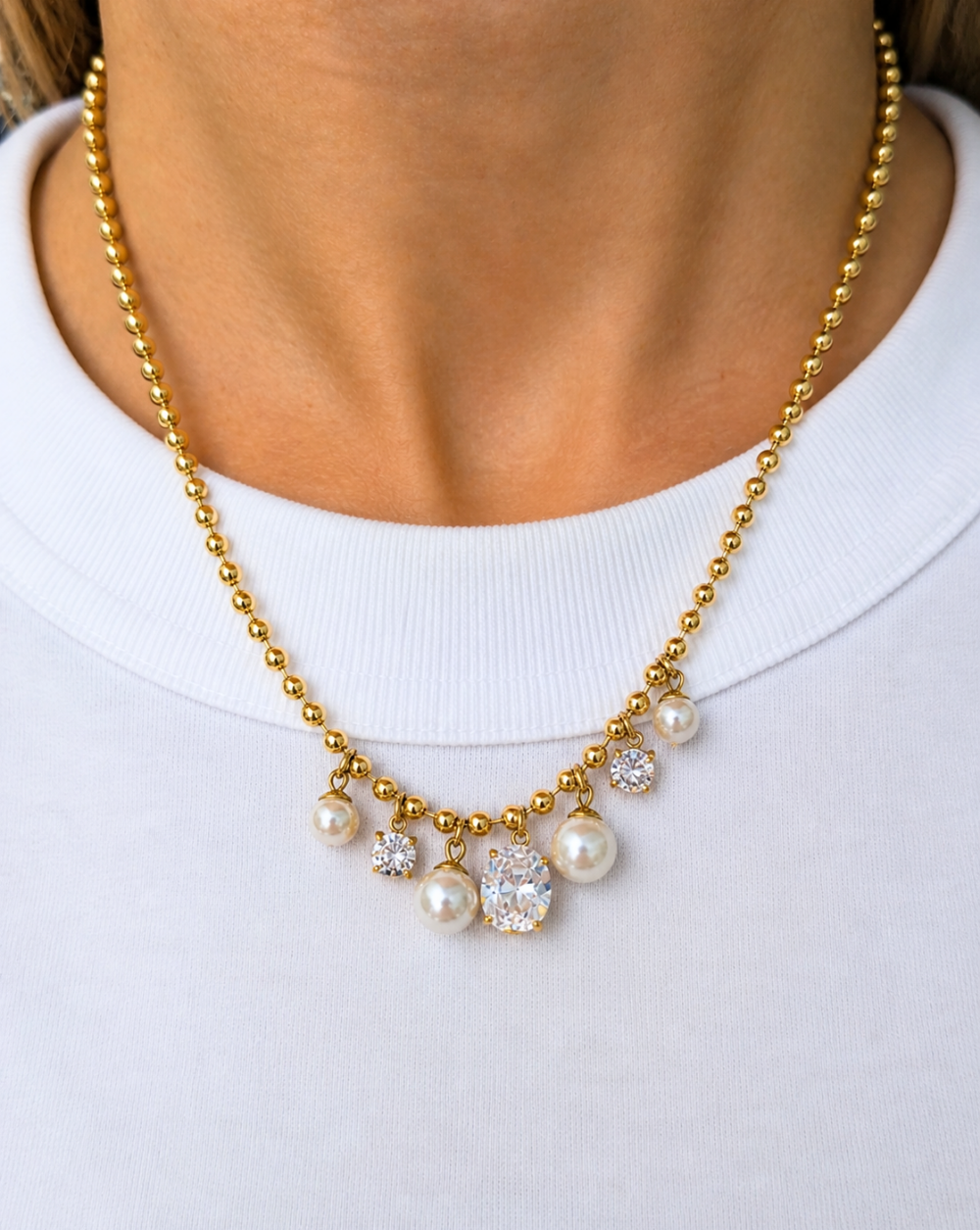 Necklace pearl pendants and crystals made of stainless steel or surgical steel – trgovina Patrizia , elegant and feminine jewelry