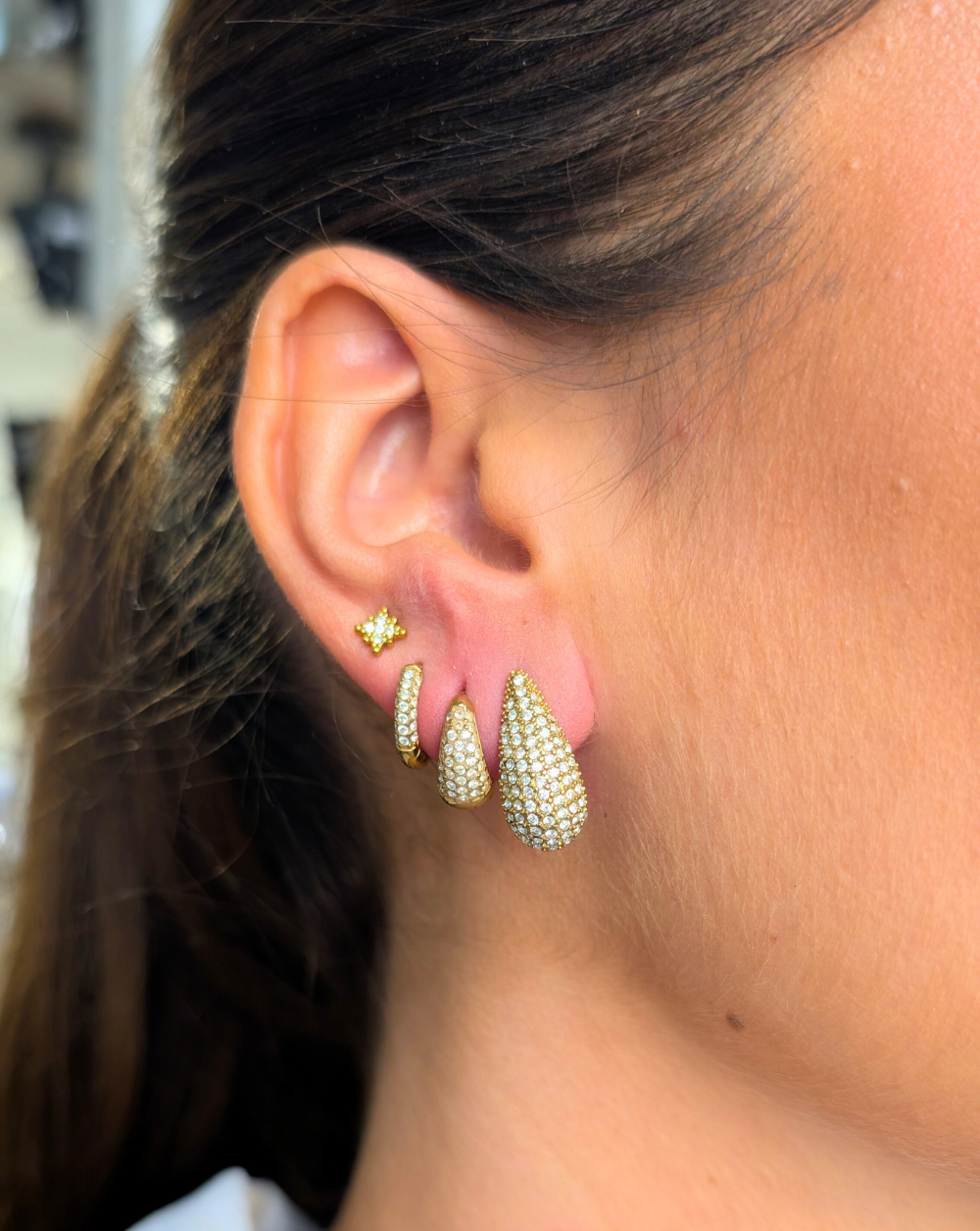 PAVÉ TEARDROP earrings in stainless steel with tiny pavé crystals in a drop shape, elegant and sparkling earrings from Patrizia Ljubljana.