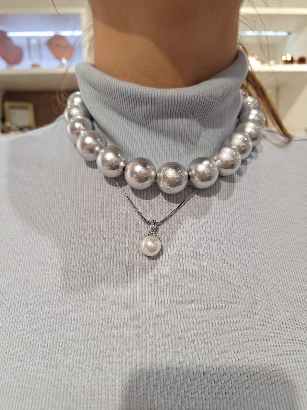 Modna verižica BIG PEARLS | Metalic