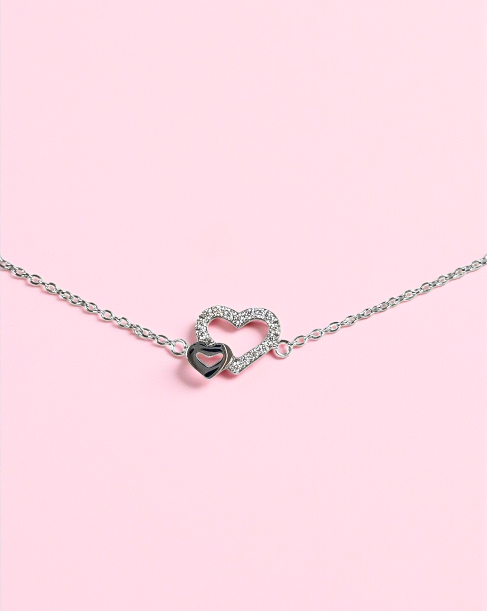 Bracelet with hearts and zirconia stones made of stainless steel – Trgovina Patrizia