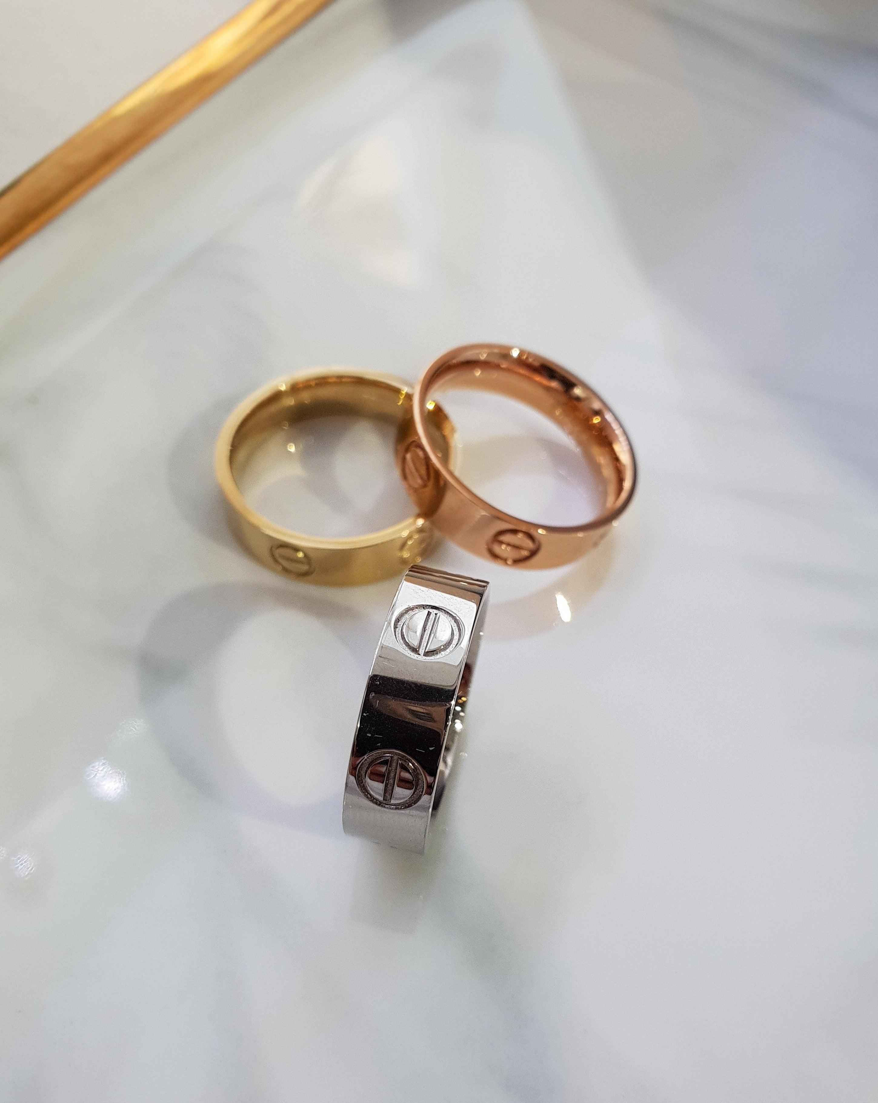 Ring LOVE | Breit