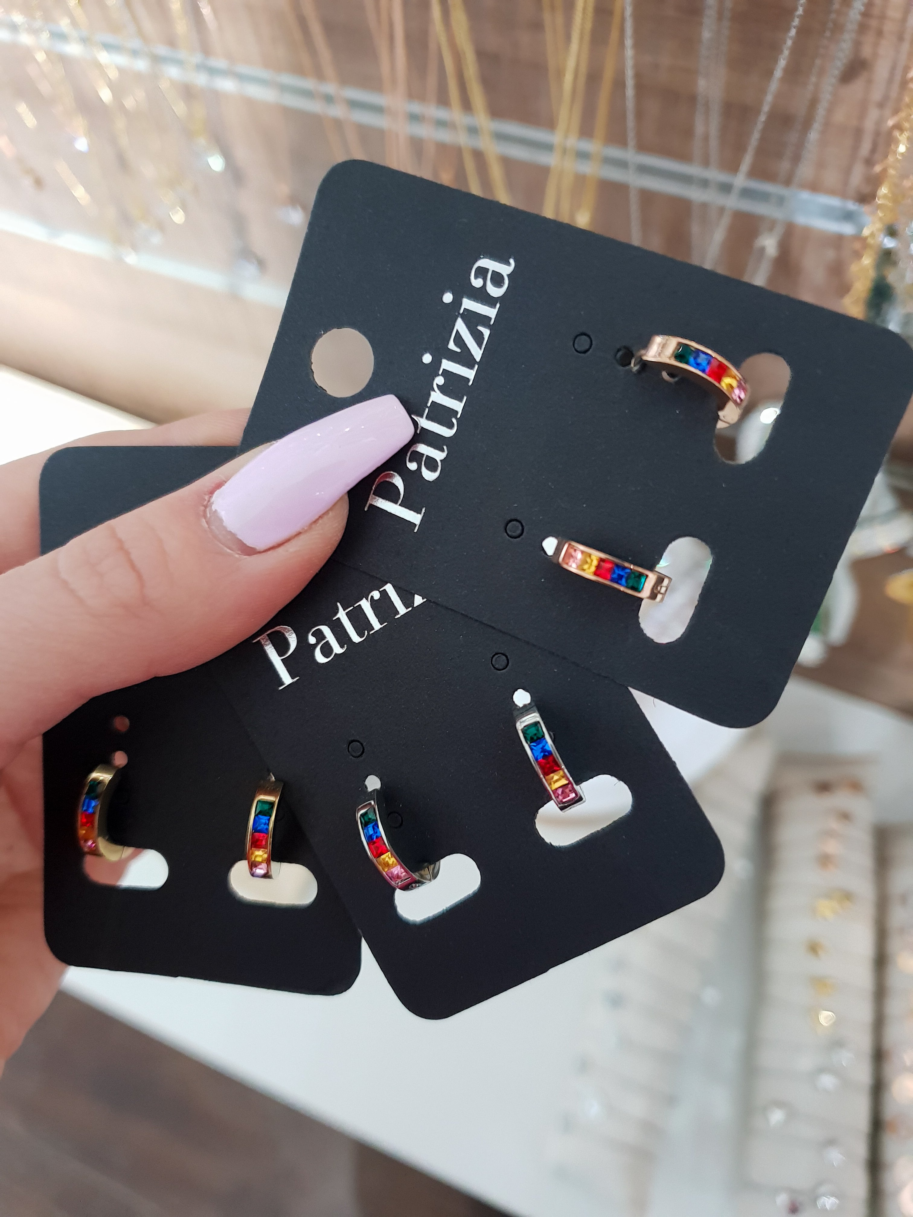 Runde Mini Ohrringe mit Strasssteinen | Bunt