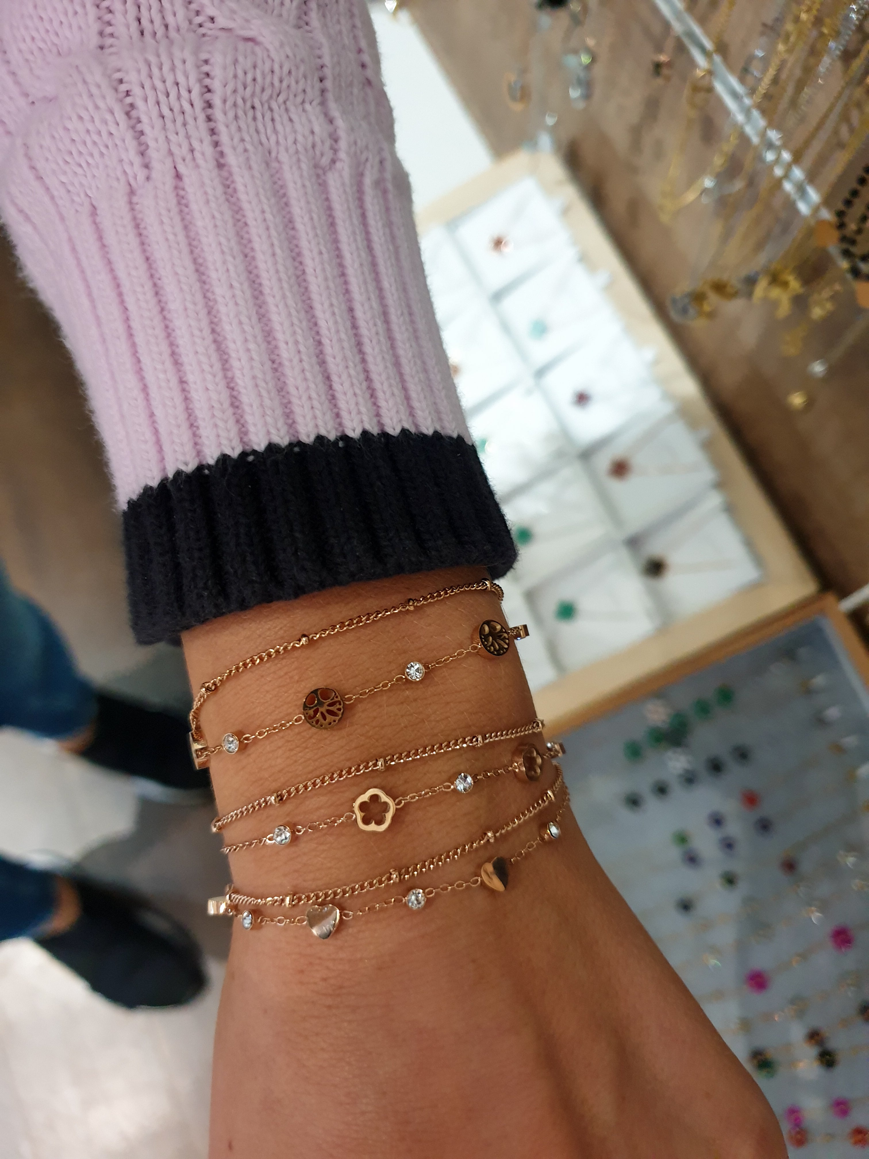 Dvojna tanka zapestnica s simboli | Rose Gold