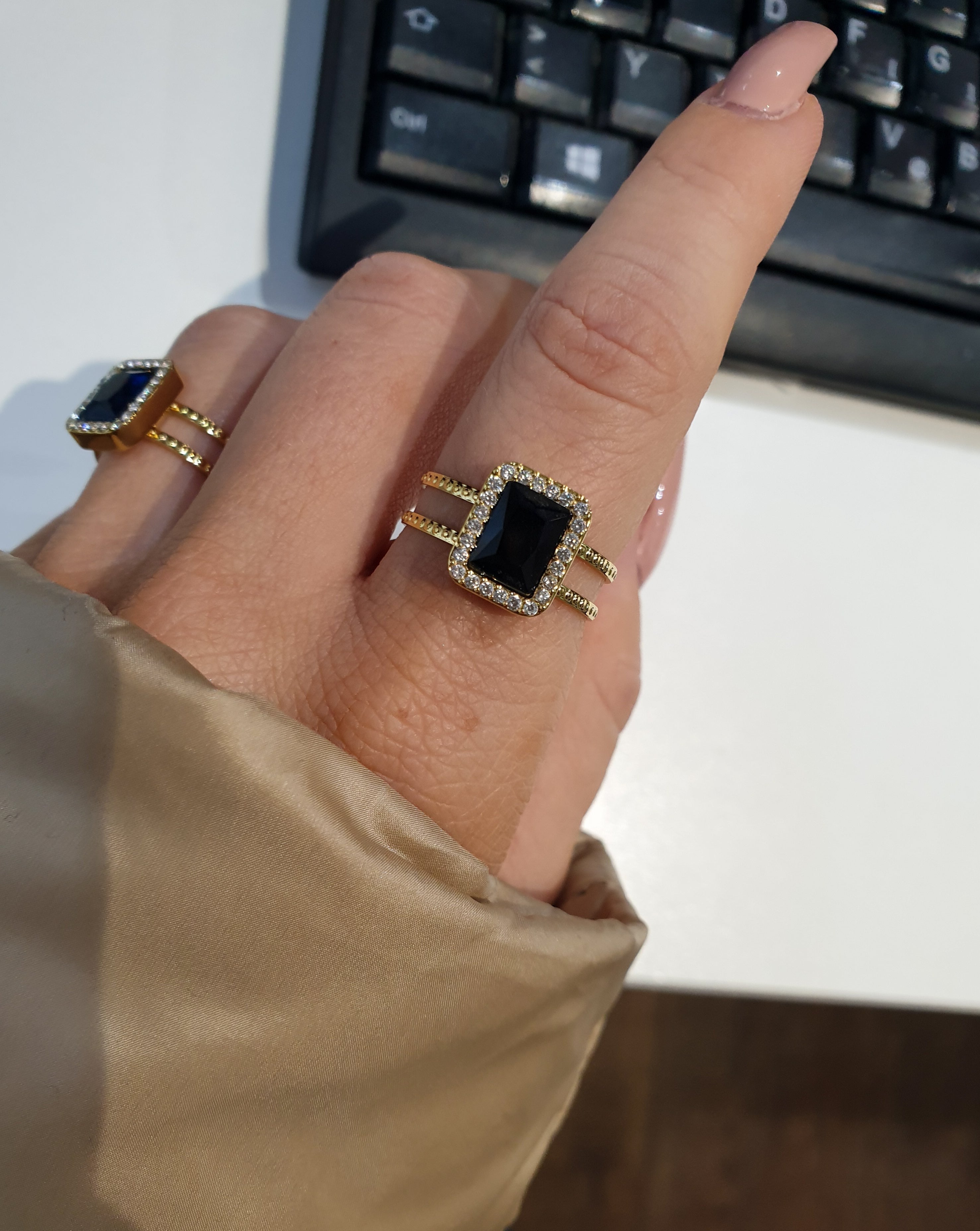 Ring SPLENDID | Black