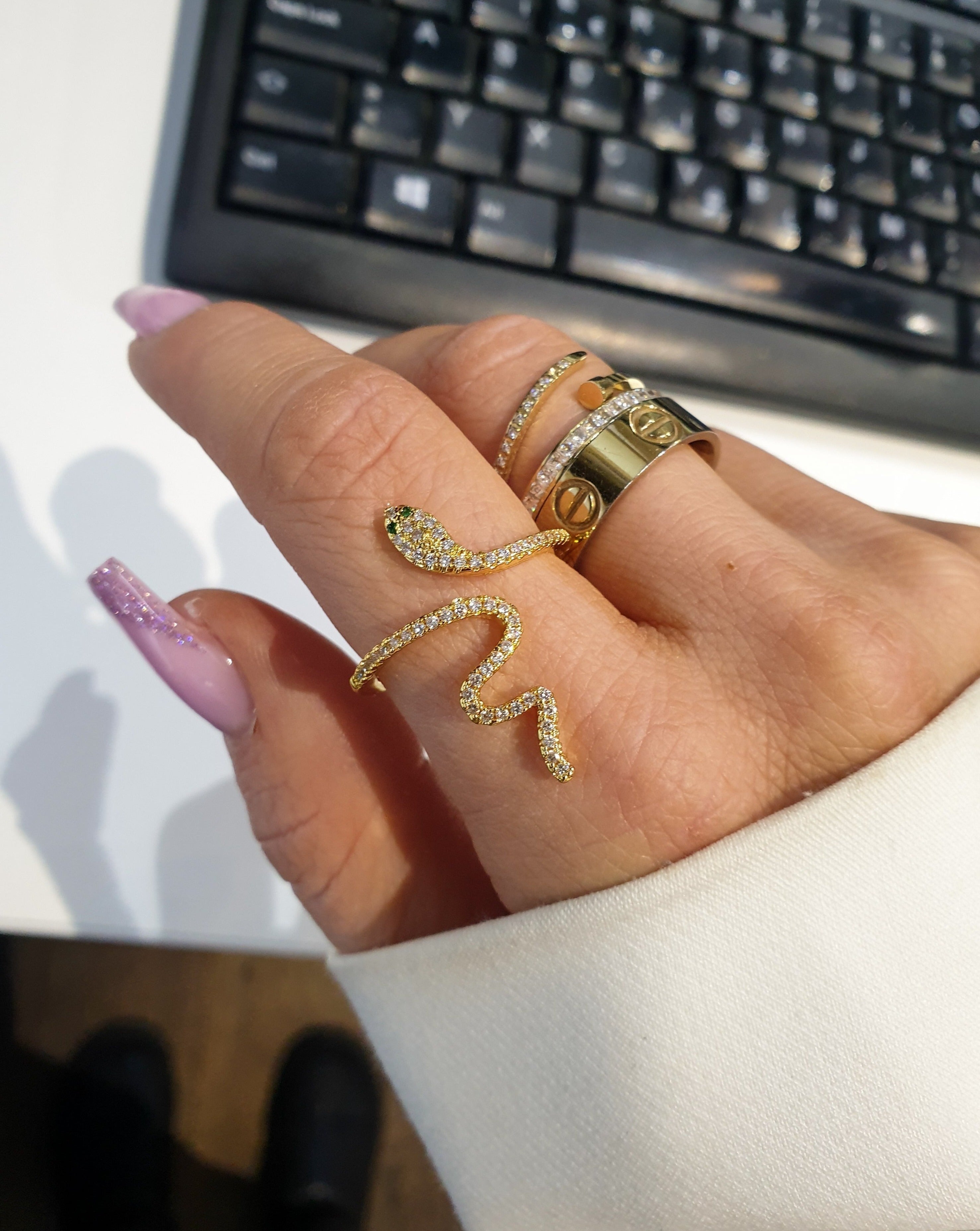 Ring SNAKE mit Zirkonen | Gold/kleineres Modell