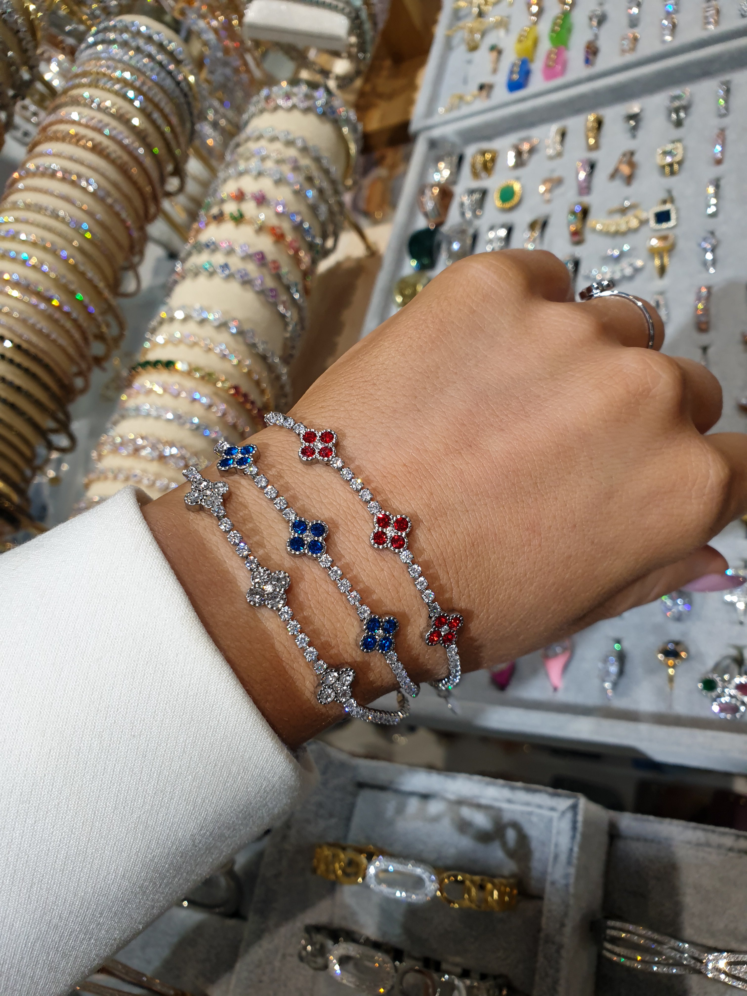 Armband mit DAISY-Zirkonen | Silver