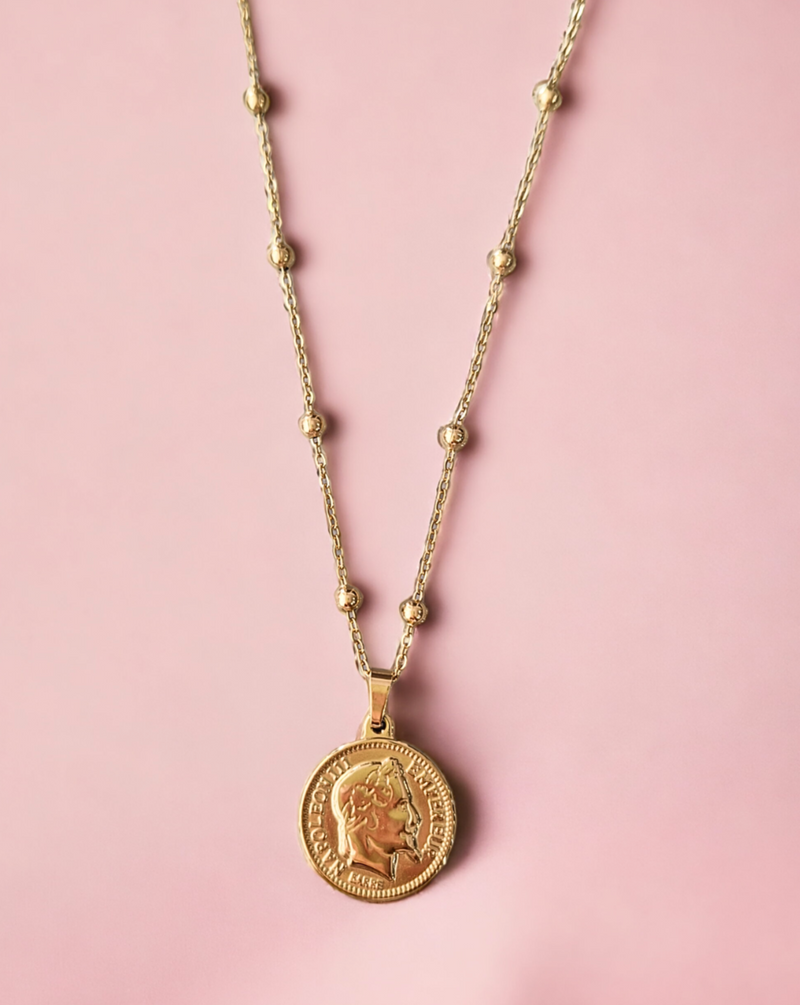 Modna verižica s kroglicami in Medaljonom