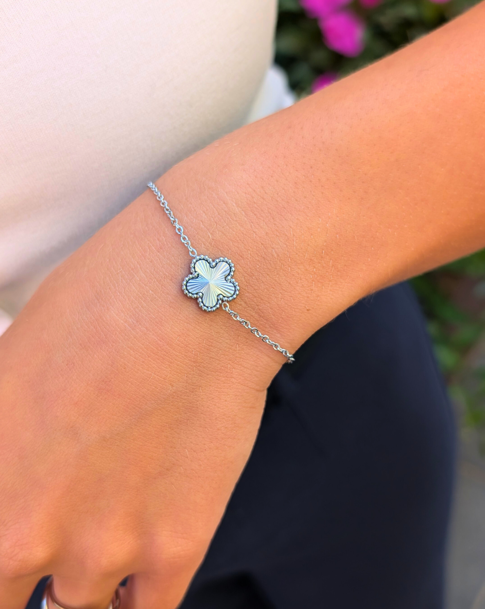 Armband FLOWERS SHINE mit Blumensymbol Trgovina Patrizia Ljubljana