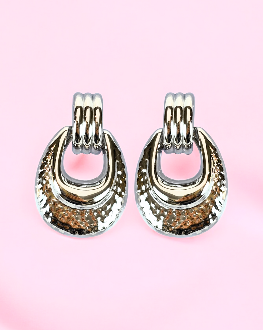 OVAL earrings KNOT