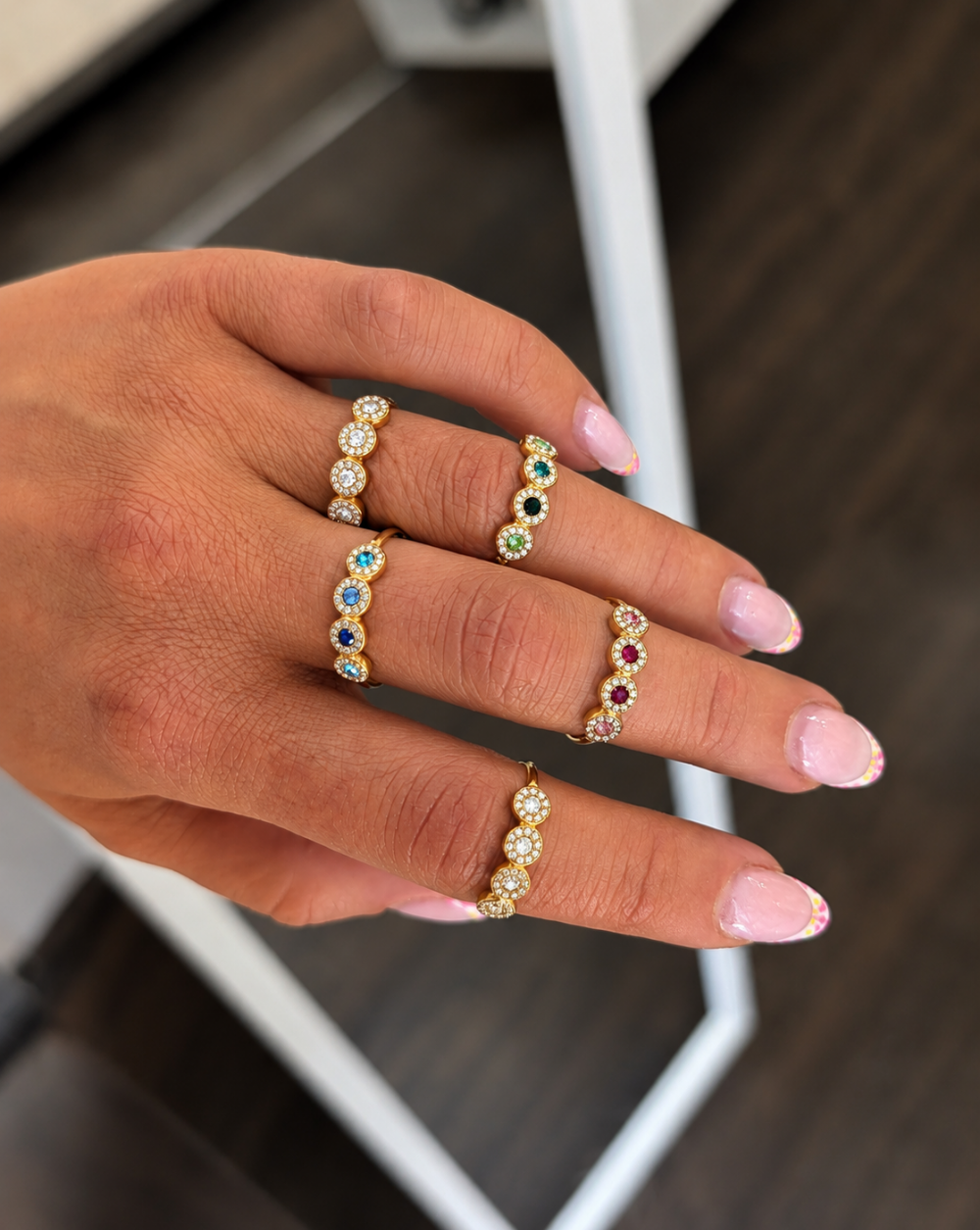Gold ROYAL " Ring " made of stainless steel with sparkling crystals – Trgovina Patrizia Ljubljana.