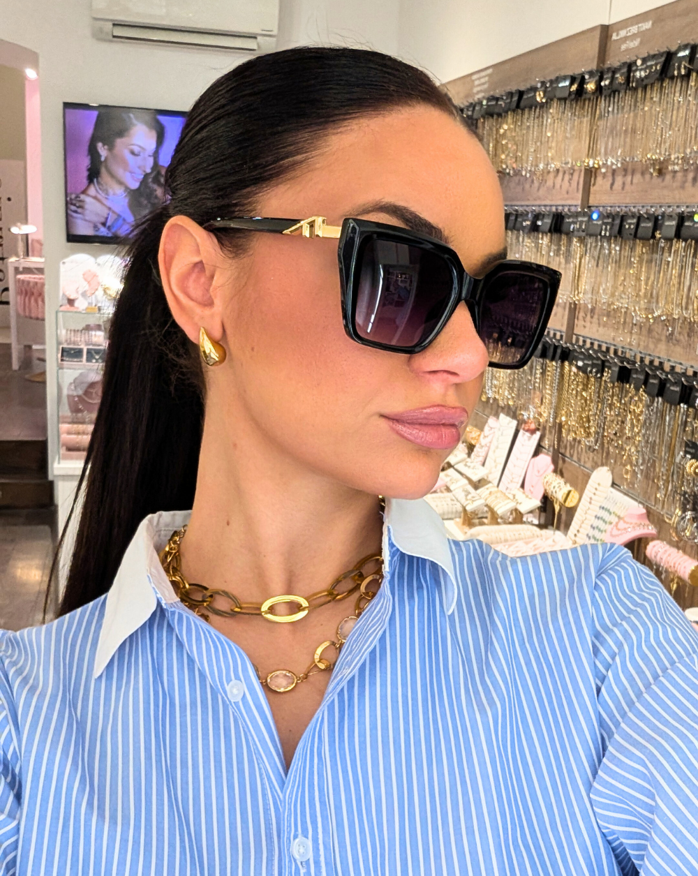 Oversized black Sunglasses with UV400 protection Patrizia Ljubljana