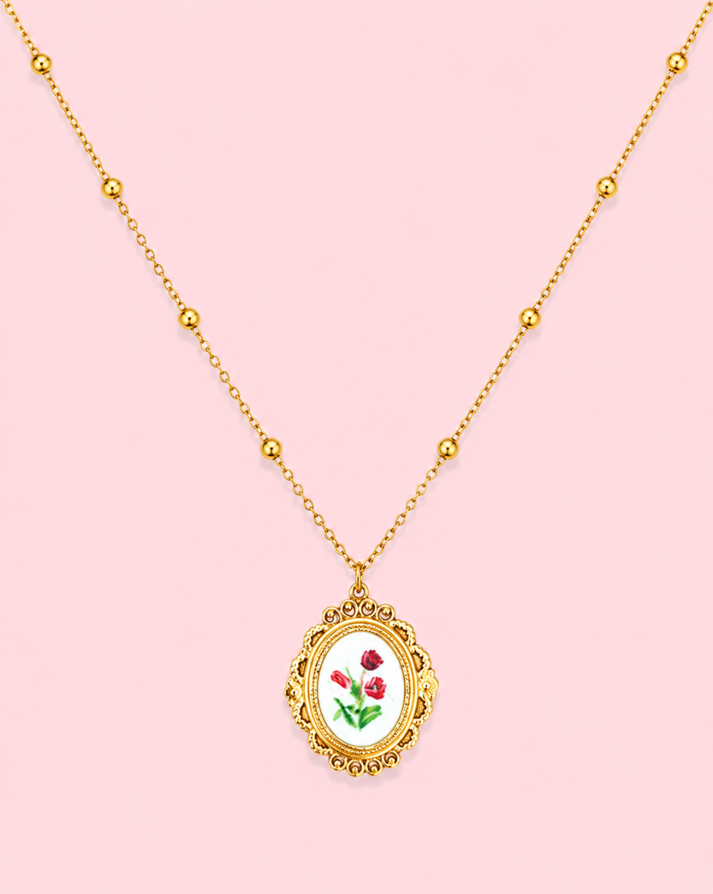Verižica VINTAGE BLOOM iz nerjavečega jekla z ovalnim medaljonom in cvetličnim motivom – Trgovina Patrizia Ljubljana.