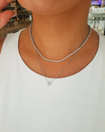 Halskette mit dem Buchstaben Zirkone-Silber