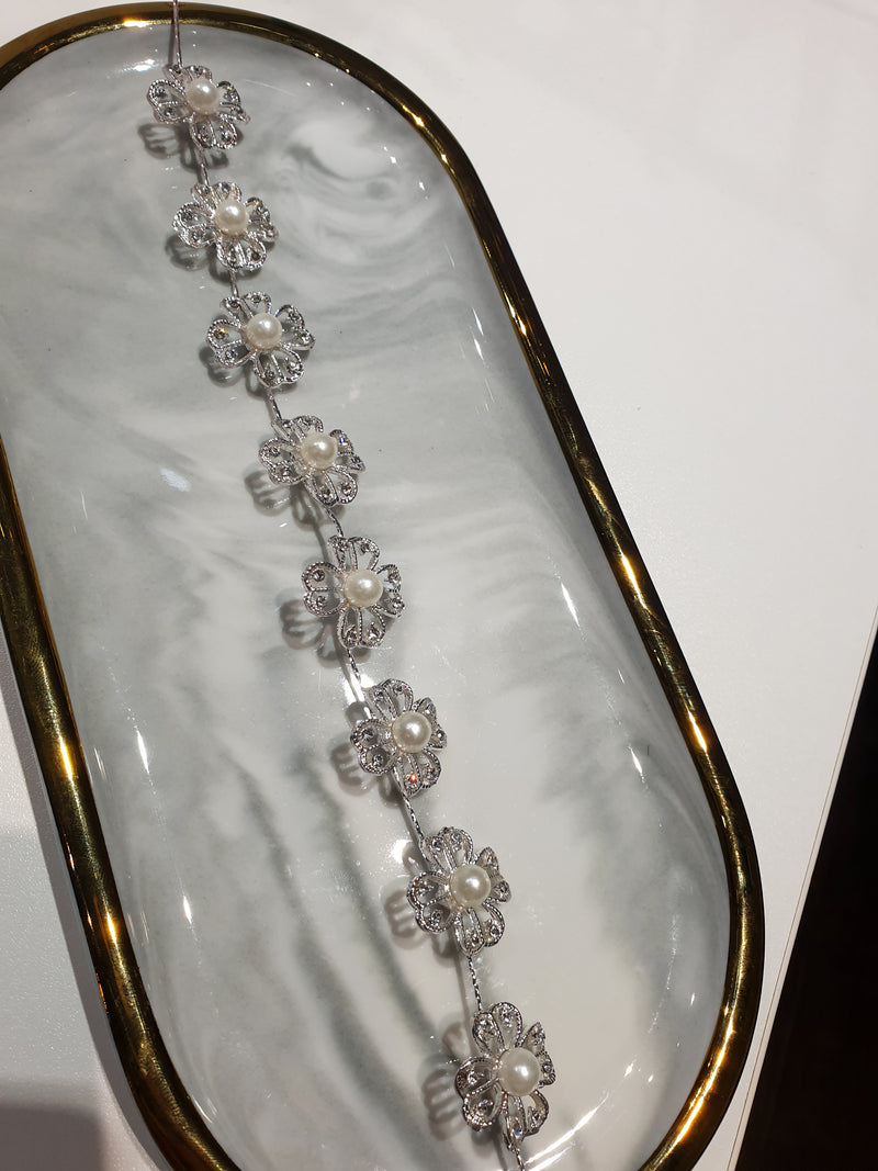 Brauthaarschmuck mit Zirkonen und Perlen